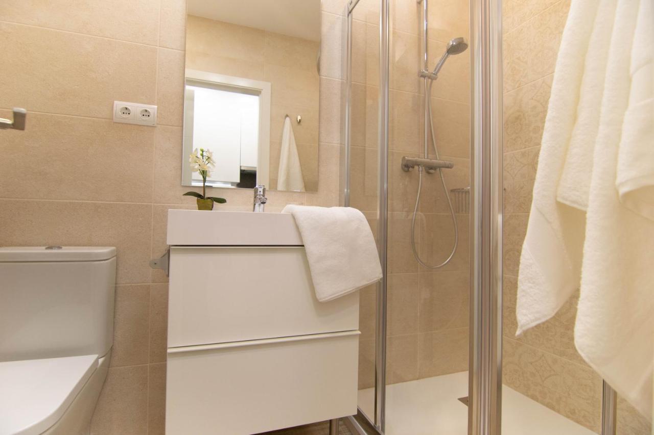 Apartamentos Centro Norte Madrid Eksteriør billede