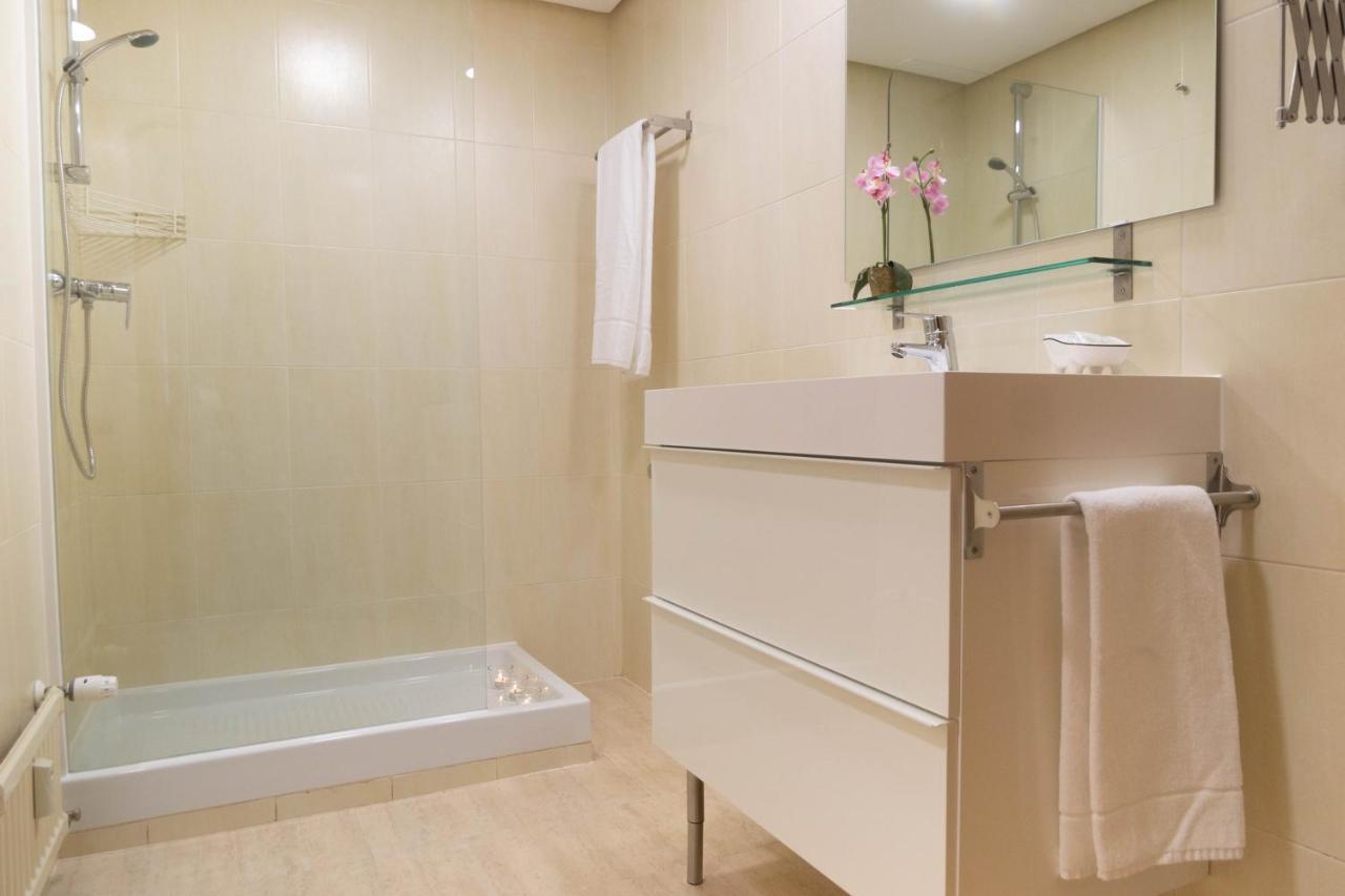 Apartamentos Centro Norte Madrid Eksteriør billede