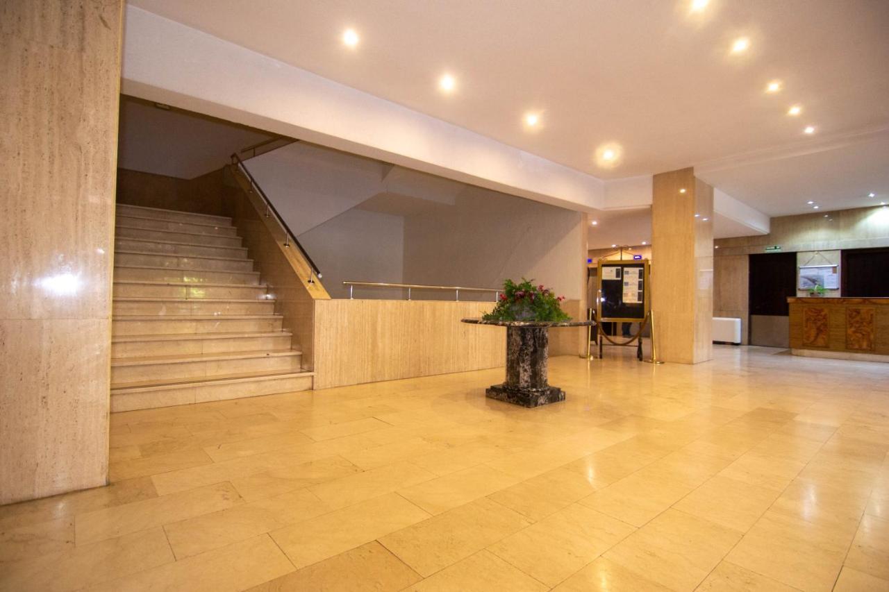 Apartamentos Centro Norte Madrid Eksteriør billede